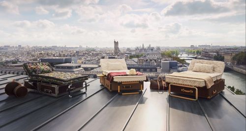‘Khai mở’ những chiếc rương độc đáo của Louis Vuitton