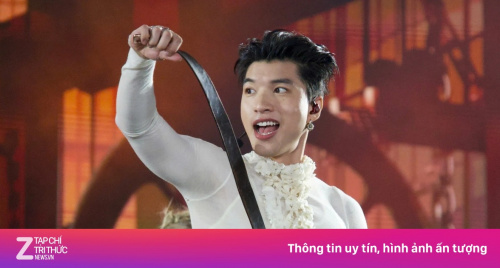 HIEUTHUHAI có đáng bị chỉ trích vì nhảy sexy?