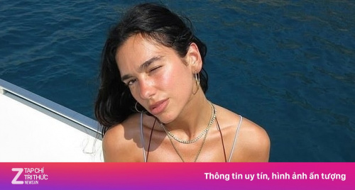 Dua Lipa tiệc tùng trên du thuyền
