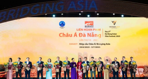 Vinamilk tiếp sức ươm mầm tài năng điện ảnh tại Liên hoan phim Châu Á Đà Nẵng lần III