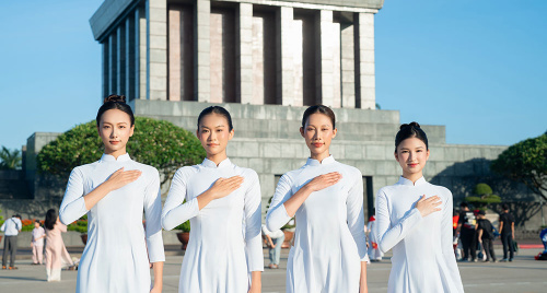 Vietnam’s Next Top Model 2025 Tập 5: Mai Hoa tỏa sáng, Mi Lan và Giang Phùng muốn bỏ cuộc