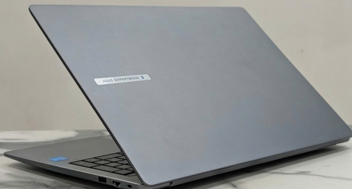 ASUS ExpertBook P3 - Nâng tầm trải nghiệm làm việc cho doanh nghiệp