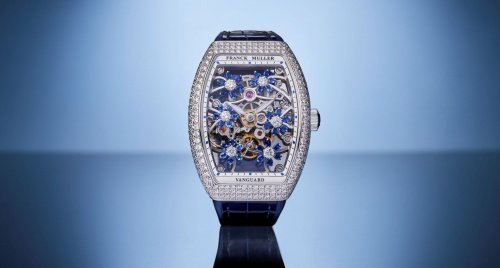 KHU VƯỜN HOA BUNG NỞ CỦA FRANCK MULLER TẠI TRIỂN LÃM WPHH 2025 VỚI THIẾT KẾ VANGUARD CURVEX CUT FLOWER