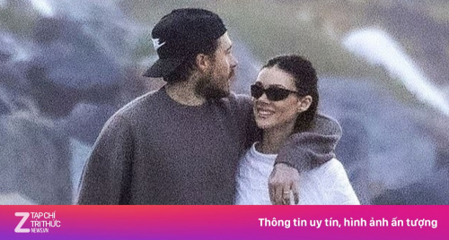 Brooklyn Beckham lộ diện