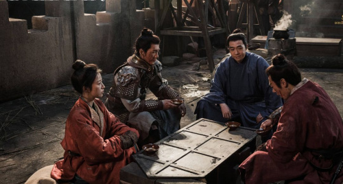 Review những tập đầu Thái Bình Niên: Phim chính sử cũng không tránh khỏi tranh cãi