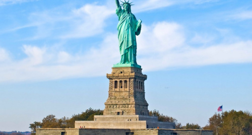 Kinh nghiệm đặt vé máy bay đi Mỹ/Canada từ TP.HCM tại iVIVU.com