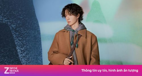 Vương Nhất Bác quảng cáo giày mới, cùng Loewe đón xuân Bính Ngọ