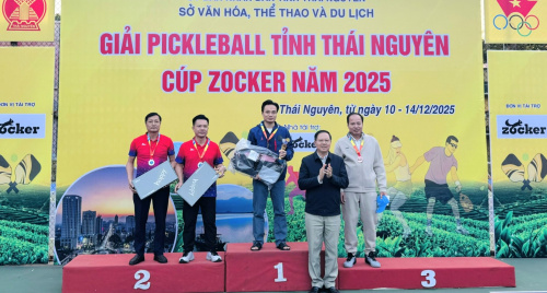 Giải Pickleball Thái Nguyên – Cúp Zocker 2025: Trường Cao đẳng Thái Nguyên gây ấn tượng