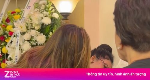 Mẹ Kasim Hoàng Vũ khóc ngất trước linh cữu con