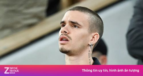 Romeo Beckham khóc vì Brooklyn?
