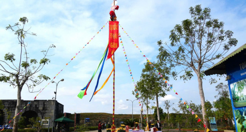 Thành Nhà Hồ: Lễ thượng nêu chào xuân Bính Ngọ 2026