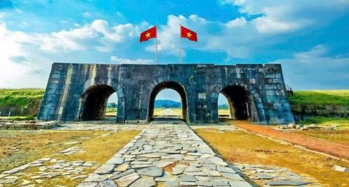 Thanh Hóa: Miễn phí tham quan Thành Nhà Hồ, Lam Kinh dịp Tết