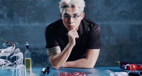 Jun Phạm hóa “sói săn mồi” trong trò chơi Truth or Dare