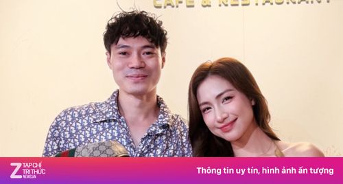 Món quà Hòa Minzy tặng Văn Toàn