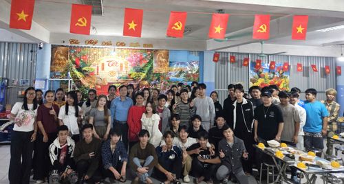 Ấm áp Tết Bính Ngọ cho sinh viên quốc tế tại Trường Cao đẳng Thái Nguyên