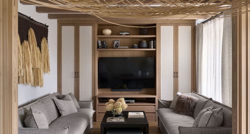 Cải tạo nhà bên sông Oka: Sự xa xỉ kín đáo