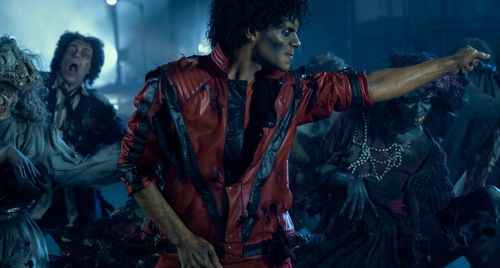 Huyền thoại Michael Jackson tái thế qua màn khắc họa của cháu trai Jaafar