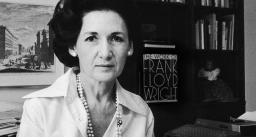 Ada Louise Huxtable – Khi ngôn từ phá vỡ ảo ảnh kiến trúc