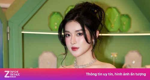 Huyền My vấp tranh luận