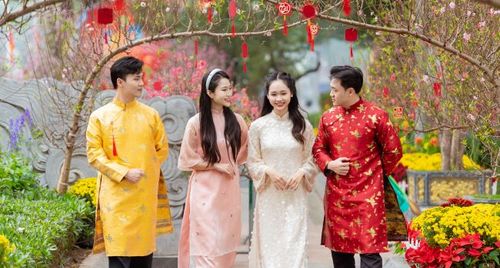 Hà Nội, Sa Pa, Hạ Long, Hà Nam nhộn nhịp khách du xuân ngay từ những ngày đầu năm mới