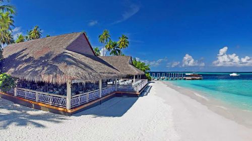 7 Clever Tricks To Save BIG | Budget Trip To Maldives | Maldives Honeymoon | Tripoto