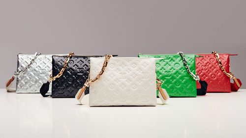 Louis Vuitton Coussin - “It bag” được làm từ da cừu non và da bê mềm mại