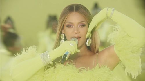 Beyoncé mở đầu Lễ trao giải Oscar lần thứ 94 với ca khúc Be Alive