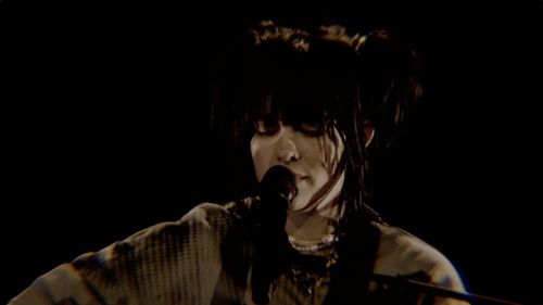 Billie Eilish - Your Power: Sân khấu Live ủng hộ hoà bình cho Ukraine