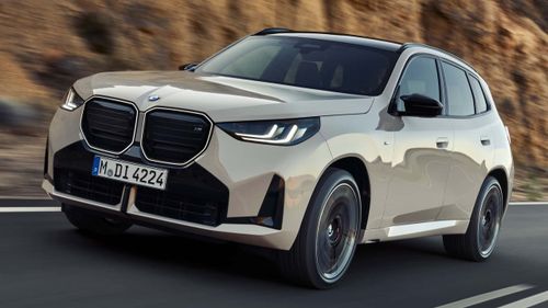 Khám phá BMW X3 20 xDrive 2025 phiên bản màu xanh Tanzanite