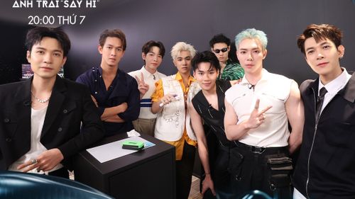 Atus, Quang Trung cặp đôi "ghét của nào trời trao của đó"