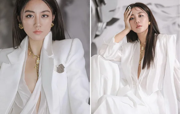 Những nguyên tắc ăn mặc sang trọng, quyền lực nơi công sở dành cho phái nữ