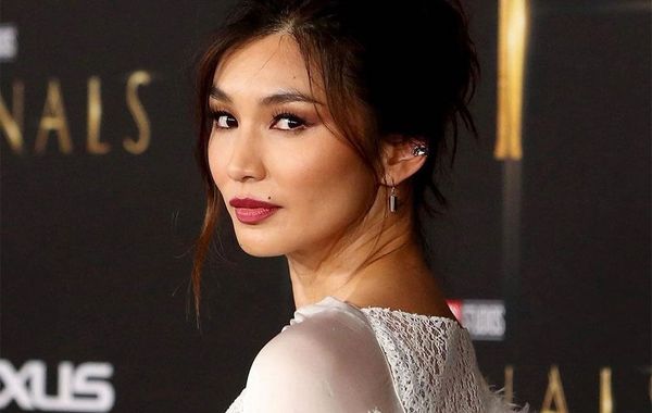 Gemma Chan đẹp như thiên sứ trên thảm đỏ công chiếu phim