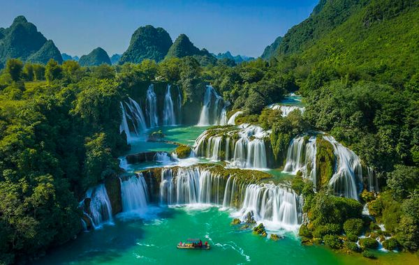 Loạt danh hiệu thế giới cho du lịch Việt Nam 2021