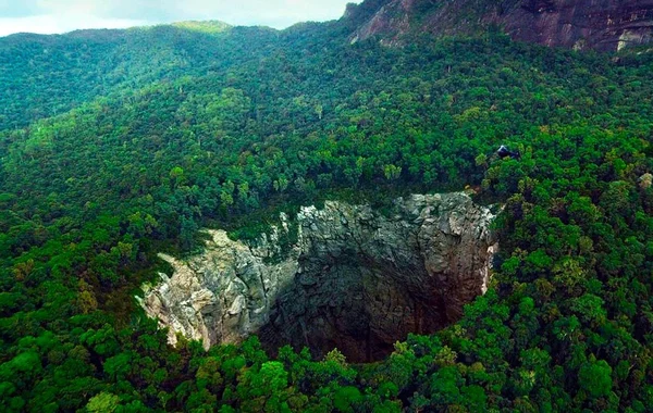 Trải nghiệm “thót tim” với những tour du lịch mạo hiểm nhất nhì thế giới