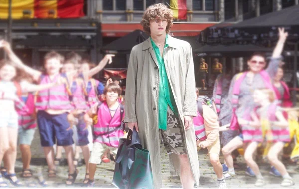 Dries Van Noten Xuân Hè 2022 - Âm hưởng của tự do