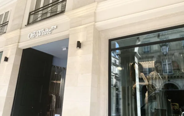Off-White mở cửa hàng flagship đầu tiên tại Paris