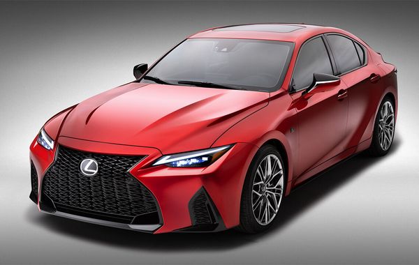 Lexus Việt Nam giới thiệu thương hiệu F cùng dòng sản phẩm F Sport mới