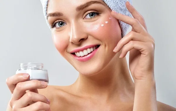 Kem dưỡng từ tế bao gốc sẽ mang lại điều thần kỳ gì cho da của bạn?