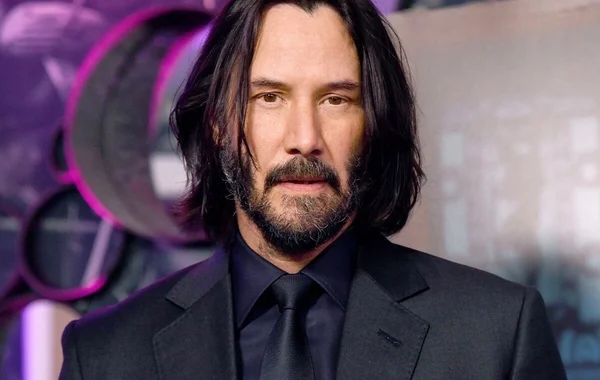 Keanu Reeves quyên góp 70% thu nhập từ 'Ma trận' cho các dự án nghiên cứu ung thư