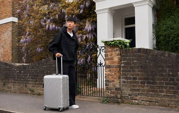 Bộ sưu tập đặc trung của TUMI: Vali 19 degree chất liệu Aluminim