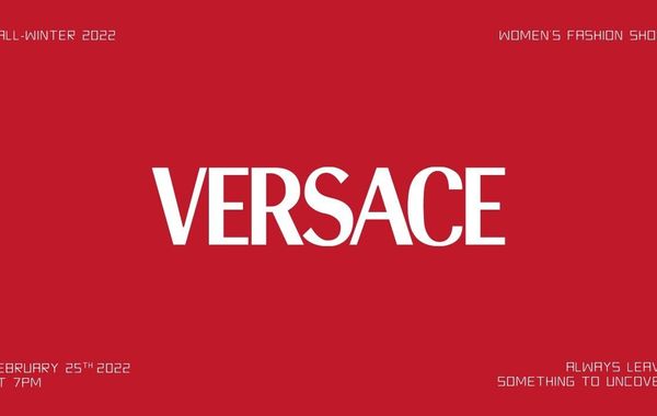 Versace Fall-Winter 2022 Women’s: Buổi tiệc lộng lẫy sắc đỏ