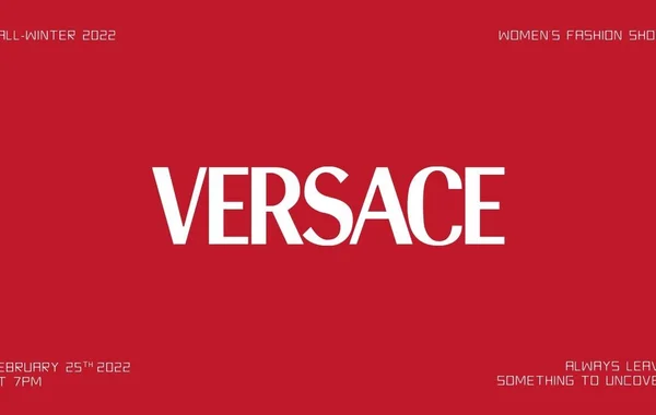 Versace Fall-Winter 2022 Women’s: Buổi tiệc lộng lẫy sắc đỏ