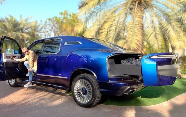 Siêu SUV đầu tiên trên thế giới Aznom Palladium.