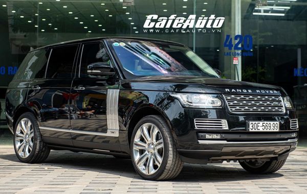 Range Rover Autobiography Black Edition sau 7 năm dùng vẫn được giá