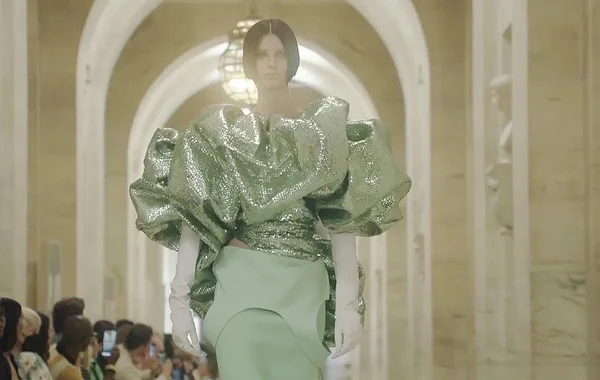 Marc Jacobs - Fall Winter 2022/2023: Tâm điểm tại New York Fashion Week