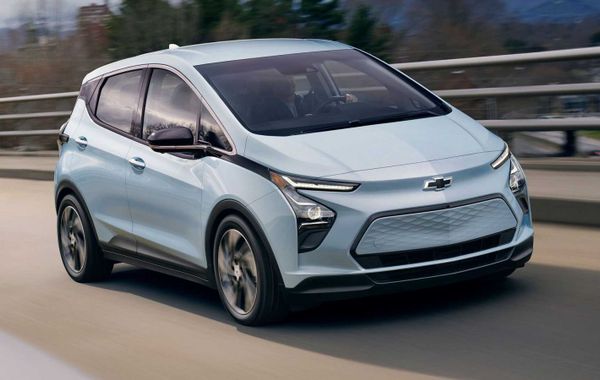 General gây sốc khi giảm giá Chevrolet Bolt EV và EUV 2023 tới 6.300 USD