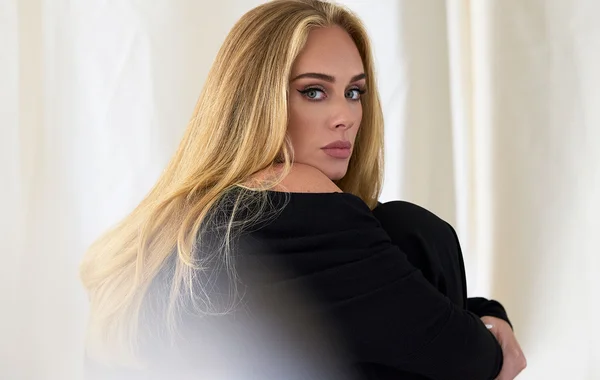 Cuộc đời Adele sẽ được công khai thông qua phim tài liệu sắp ra mắt