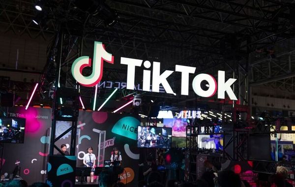 Tổng thống Mỹ Joe Biden đã thông qua đạo luật cấm TikTok tại Mỹ