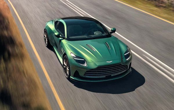 Thương hiệu xe sang Anh quốc ra mắt Aston Martin DB12 tại Singapore