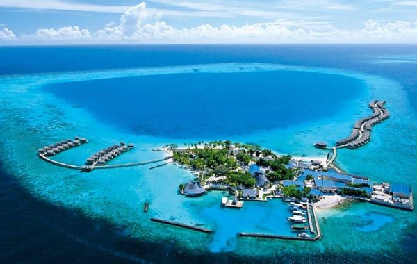 Hai resort Maldives cho kỳ nghỉ đẳng cấp tại “thiên đường biển”